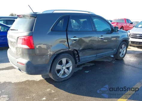 2013 Kia Sorento Ex V6 from USA, damaged, VIN 5XYKUDA2XDG378010